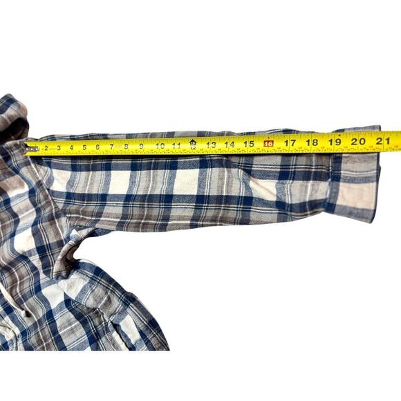 L.L. Bean Women's Petite Medium Hoodie Plaid Flannel Shacket / Shirt - Picture 5 of 8